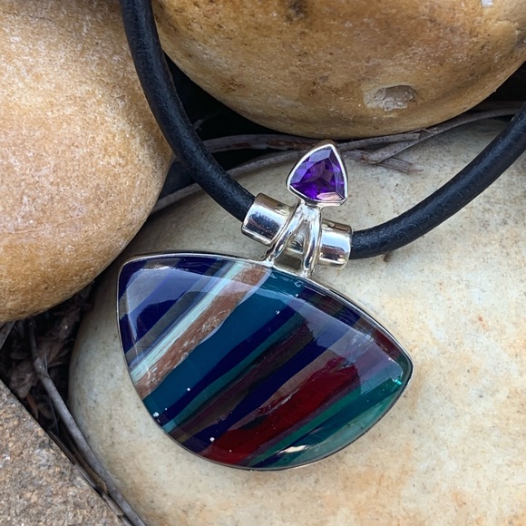 Artisan Surfboard Acrylic & Amethyst Necklace - Picture 2 of 8
